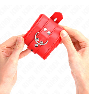 KINK - APPUI-POIGNETS DOUBLÉS DE FOURRURE AVEC TROUS CARRÉS ROUGE ET CEINTURE ROUGE RÉGLABLE 17-29 CM X 6 CM