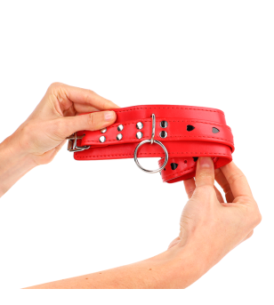 KINK - APPAREILS-POIGNETS ROUGES AVEC INCRUSTATION COEUR NOIR RÉGLABLE 21-28 CM X 5,5 CM