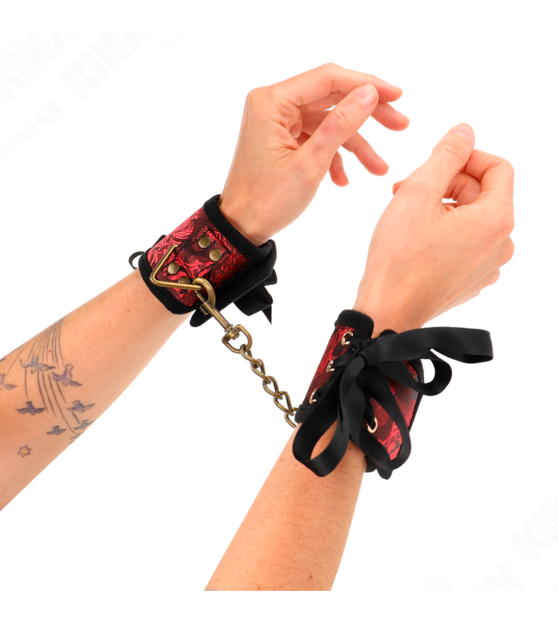 KINK - ATTACHE-POIGNETS SCANDAL DÉTAILS DENTELLE ROUGE-NOIR 24,5 CM X 6,5 CM