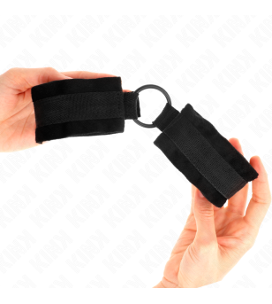 KINK - MANCHETTES DÉBUTANT FOURRURE 25 CM AVEC O-RING 4 CM NOIR AJUSTABLE 15-25 CM