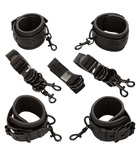 CALEXOTICS - NOCTURNAL CEINTURE DE LIT RÉGLABLE EN CUIR NOIR